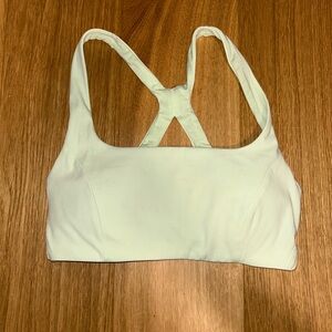 Lululemon Smoothcover yoga bra